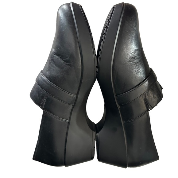 Dansko Jane Black Leather Slip-on Clog Buckle Accent - Picture 9 of 12